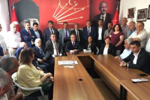 CHP'li Tezcan: Avusturya'nın kararı Müslümanları rencide eder