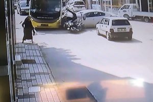 Bursa'da kaza anı güvenlik kameralarında
