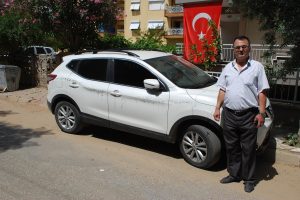 Park halindeki araçlara saldırı!