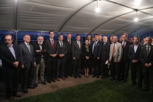 Bursa şehit padişahı kabri başında andı