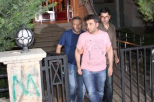 10 gün önce beraat etmişti: Gaybubet evinde yakalandı