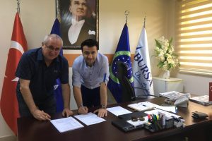 Bursa Büyükşehir Belediyespor Bahadır Aksoy ile anlaştı