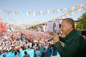 Erdoğan: Şimdi sizden ''büyük ustalık'' için icazet istiyorum