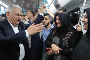 Başbakan Yıldırım'dan pazar sürprizi