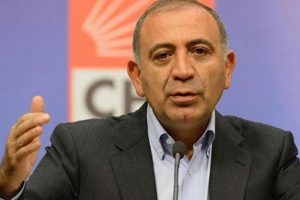 Tekin'den Danıştay üyesine: İstifa et