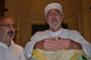 Bursa'da Sakal'ı Şerif'e vatandaşlar yoğun ilgi gösterdi