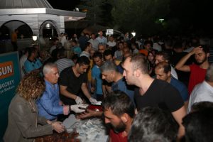 Bursa Nilüfer'de Kadir Gecesi coşkusu