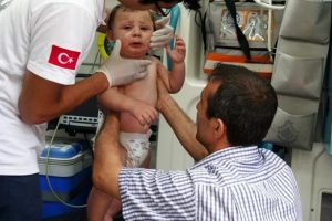 Eviyle birlikte oğlunu da yaktı!