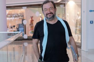 Kadir Çöpdemir: Radyo her şeyden önce geliyor