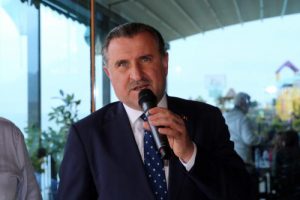 Bakan Bak: ''Tüm takımlar Avusturya'ya aynı tepkiyi göstermeli''