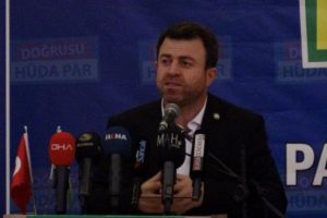 HÜDA PAR lideri Yavuz, Bursa'da açıklamalarda bulundu