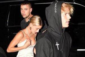 Selena Gomez gitti, Hailey Baldwin geldi