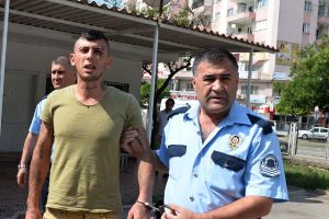 1 yaşındakini oğlunu yakan baba: Hatırlamıyorum