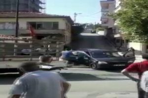 Çeyiz yüzünden çıkan silahlı çatışma kamerada
