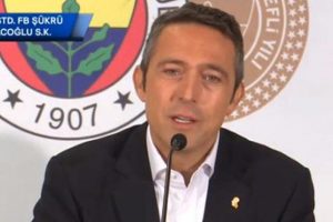 Comolli, resmi sözleşmeye imza attı