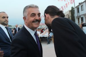 MHP'li Büyükataman, Bursa Karacabey'de vatandaşlarla buluştu