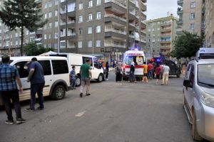 Diyarbakır'da silahlı kavga: 3 yaralı