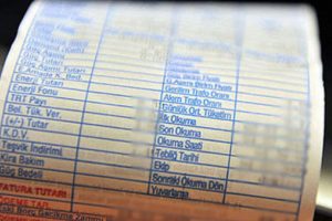Yüksek elektrik ve su faturası zehir evini ortaya çıkardı