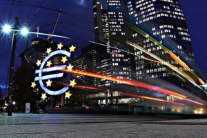 Piyasalar yönünü ECB'ye çevirdi