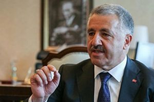 Bakan Arslan açıkladı! Bilet fiyatı...