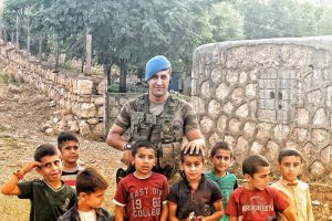 Afrin'de bayram sevinci yaşanıyor