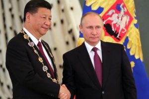 Putin ve Cinping telefonda görüştü