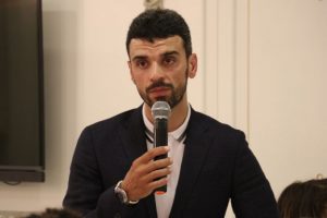 Kenan Sofuoğlu seçmenlerle buluştu