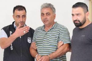 Kıbrıs'ta parasını kumarda kaybedince sokakta yaşamaya başladı