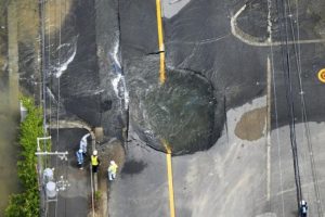 Japonya'da şiddetli deprem! Ölü ve yaralılar var