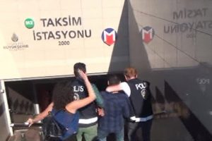 Taksim Metrosu'nda tacizciye tokat