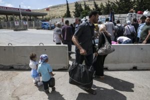 Cilvegözü Sınır Kapısı'nda bayram dönüşleri başladı