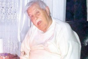 Sigarayla uyudu, yanarak öldü