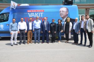 Bursa milletvekili adayı Yelis fabrika işçileriyle bir araya geldi