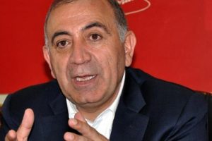 CHP'li Tekin: Cumhurbaşkanı yardımcılarından biri Kürt olacak