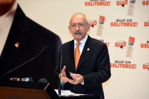 Kılıçdaroğlu: Merkez Bankası'na müdahale ettiğin için dışarı dolar kaçırıyorlar