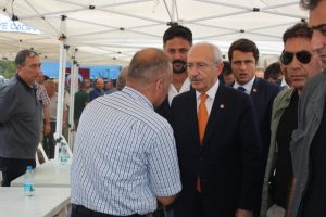 Kılıçdaroğlu'ndan şehit ailesine ziyaret