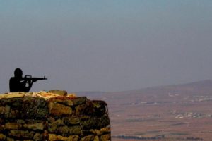 İsrail İHA'sı Suriye sınırında düştü