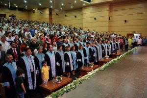 Fen-Edebiyat Fakültesi mezuniyet töreni gerçekleştirildi