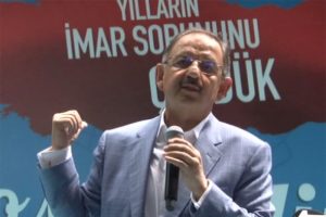 Özhaseki: Kimin evini yıktık, mutlaka ona ev vereceğiz