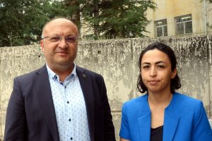 Bursa Barosu Başkan Yardımcısı Atik kazada yaralanan meslektaşını ziyaret etti
