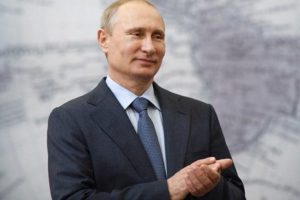 Putin, Poroşenko ile Ukrayna krizini görüştü