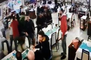 CHP'li İnce'ye dayak davasında güvenlik kamerası görüntüleri konuşuldu