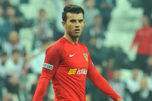 Akhisarspor, Güray Vural ile anlaştı