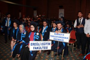 Kdz. Ereğli Eğitim Fakültesi 463 mezun verdi