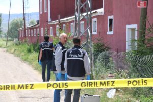 BBP İlçe Başkanının evi kurşunlandı