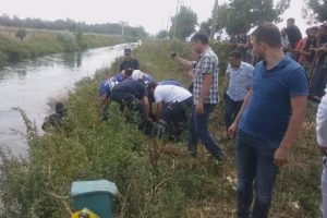 Kayıp genç, su kanalında ölü bulundu