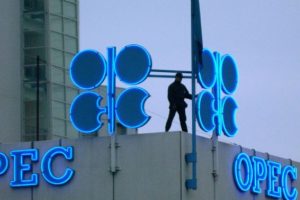 OPEC, 1 milyon varil konusunda anlaştı