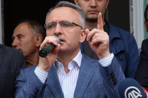Ağbal: 'Gizli oyuncu Selahattin Demirtaş'