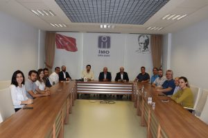 İMO Bursa siyasileri ağırlıyor