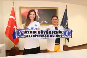 Bursa Büyükşehir Belediyespor, yarışmacı haklarını Aydın'a devretti